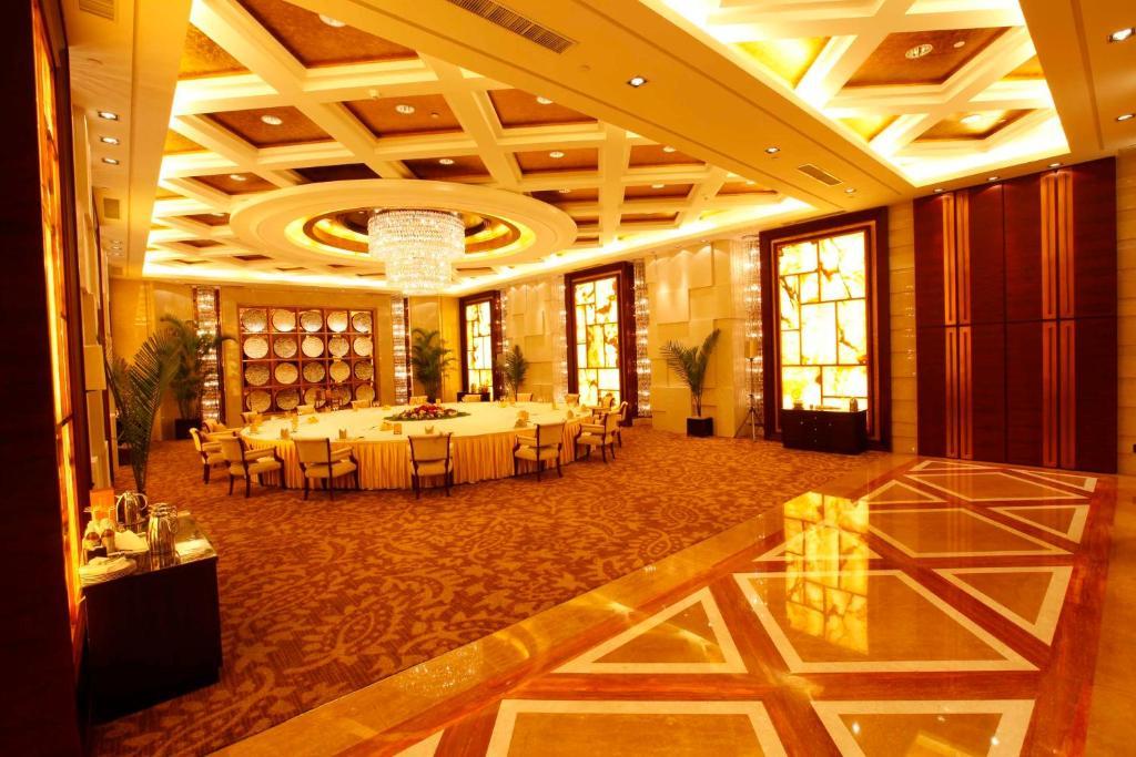 Shan Dong Hotel Jinan Eksteriør bilde