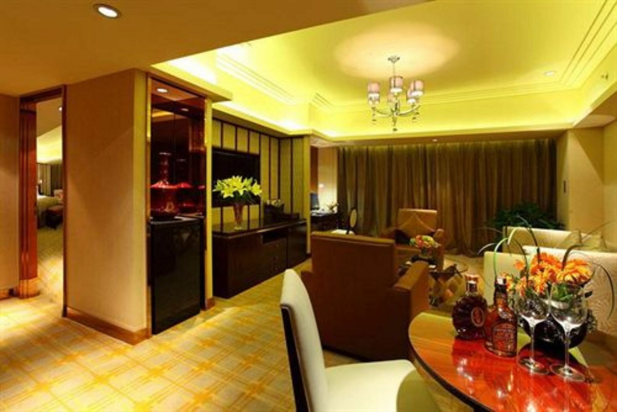 Shan Dong Hotel Jinan Eksteriør bilde