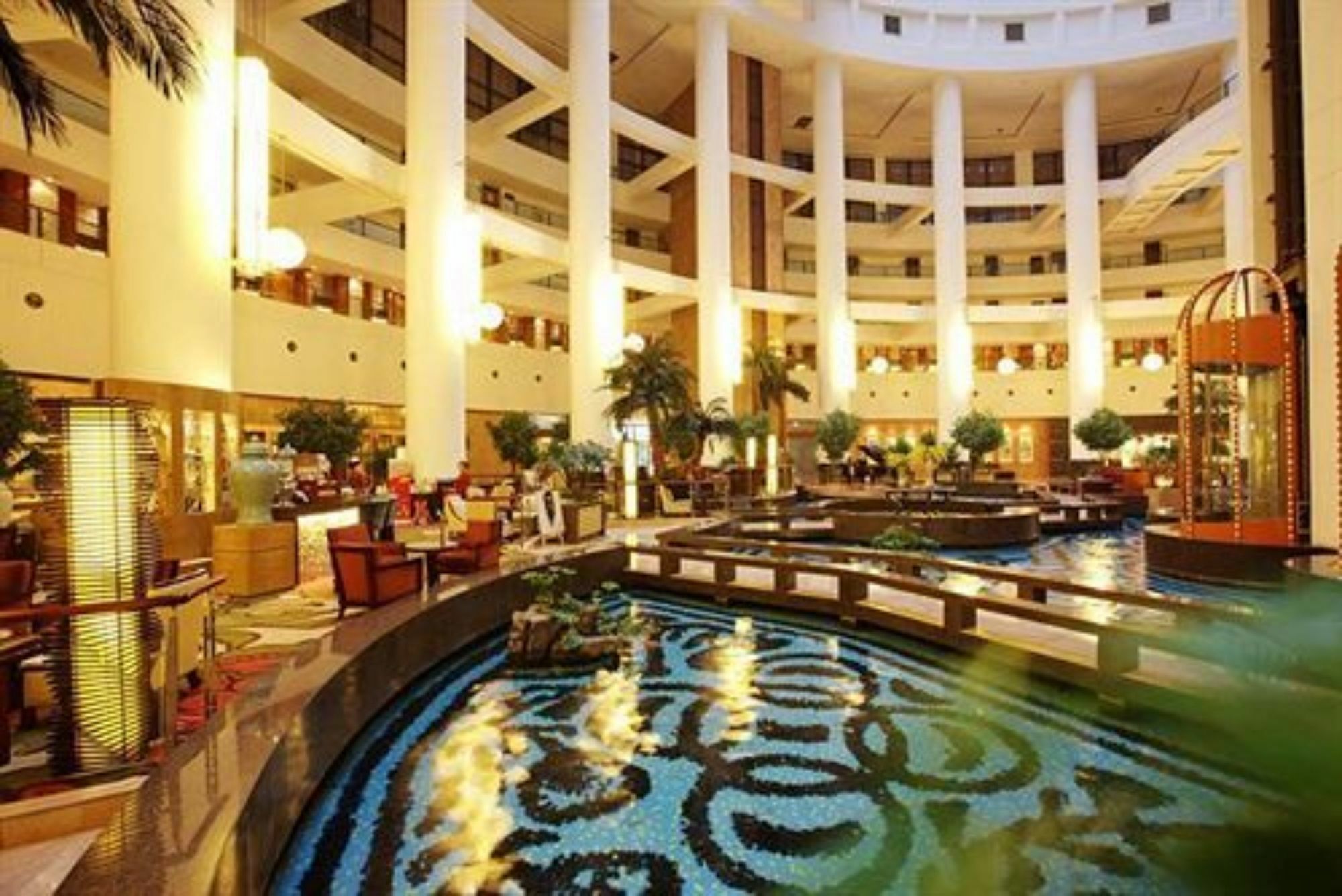 Shan Dong Hotel Jinan Eksteriør bilde